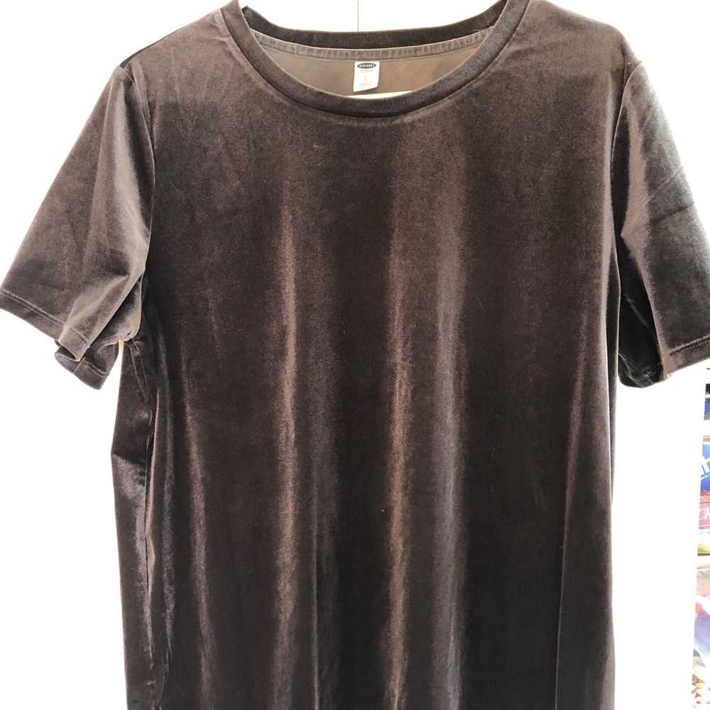 Old Navy Soft grey t-shirt